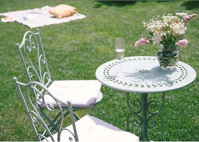 Bel فندق أوجيبيو